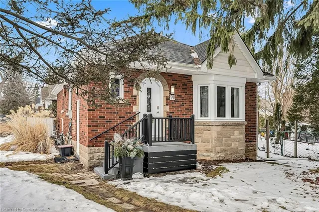 Additional property image - 98 Osler Dr
