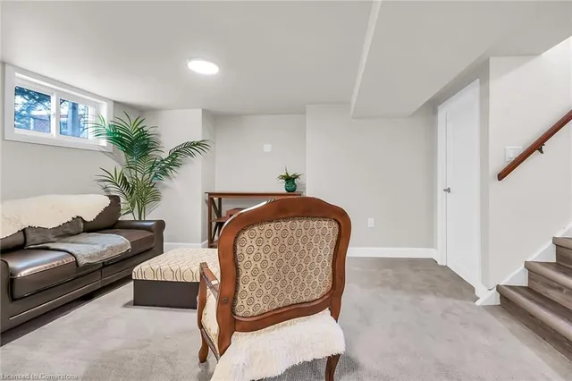 Additional property image - 98 Osler Dr