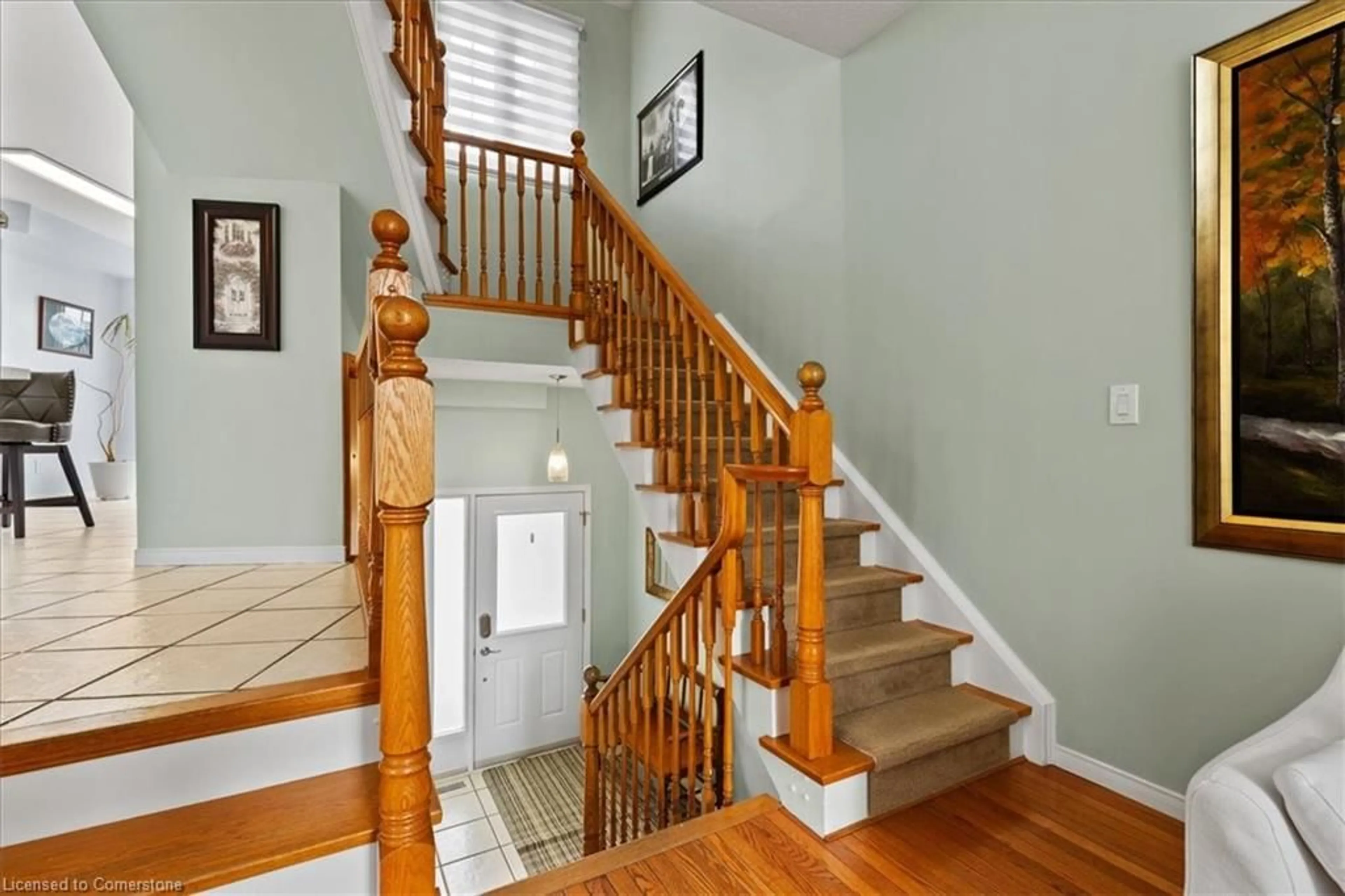 Stairs for 199 Saginaw Pky #55, Cambridge Ontario N1T 1T2