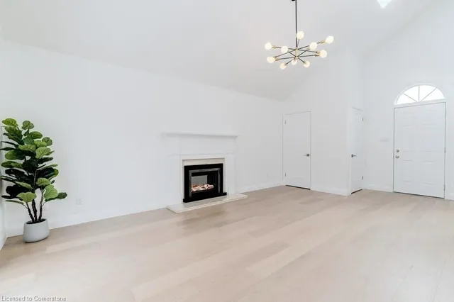 Additional property image - 1275 Maple Crossing Blvd Unit 12