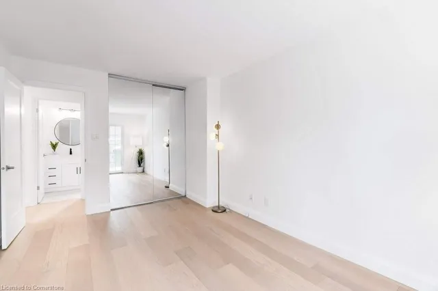 Additional property image - 1275 Maple Crossing Blvd Unit 12