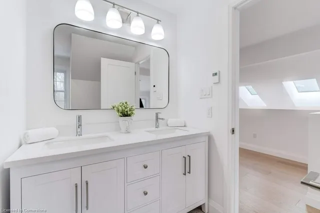 Additional property image - 1275 Maple Crossing Blvd Unit 12
