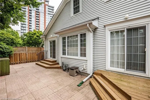 Additional property image - 1275 Maple Crossing Blvd Unit 12