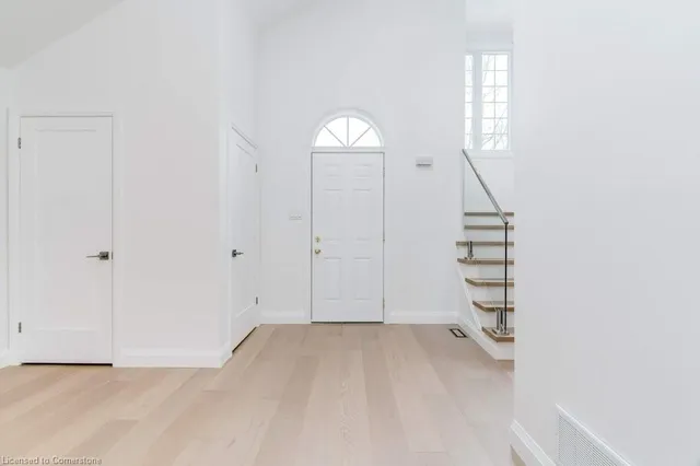 Additional property image - 1275 Maple Crossing Blvd Unit 12