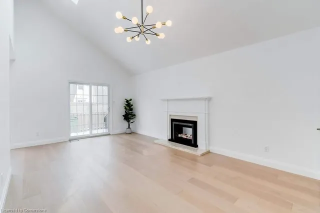 Additional property image - 1275 Maple Crossing Blvd Unit 12