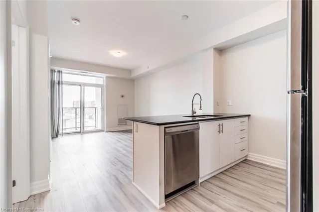 Additional property image - 125 Shoreview Pl Unit 510