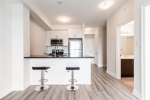 Additional property image - 125 Shoreview Pl Unit 510
