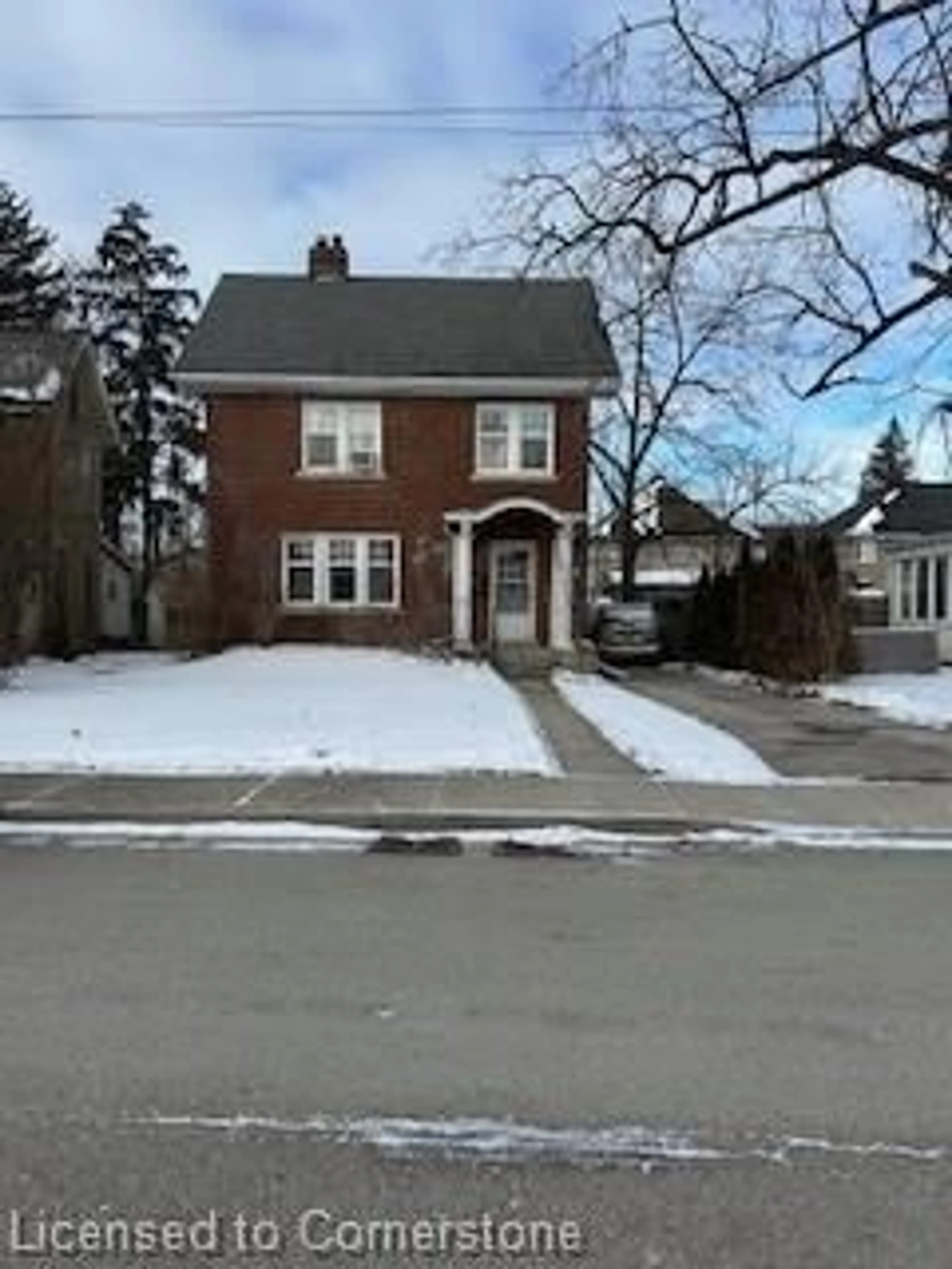 Home with brick exterior material, street for 15 Hawarden Ave, Brantford Ontario N3T 4H2