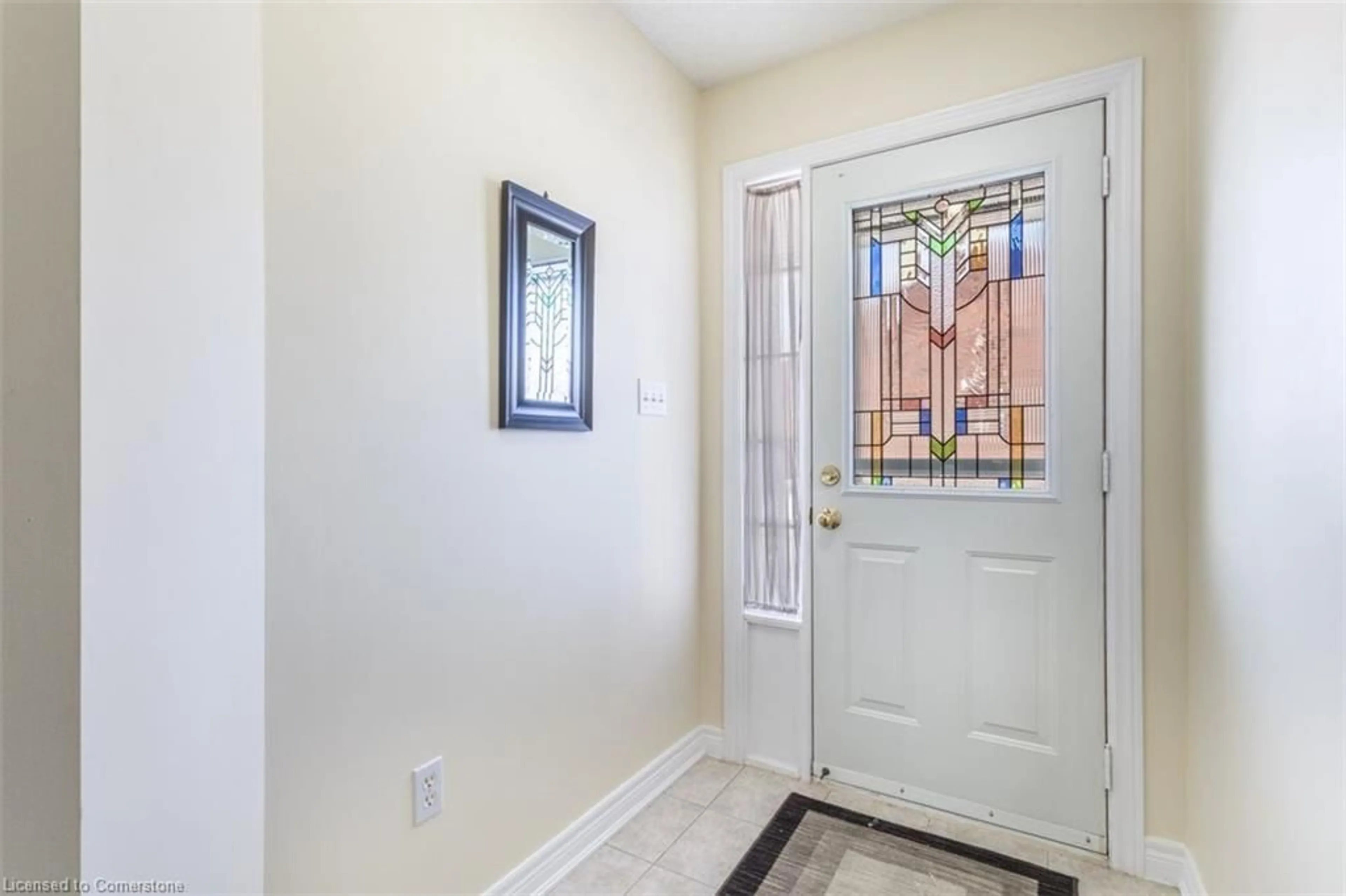 Indoor entryway for 243 Fennell Ave #11, Hamilton Ontario L9A 1S8