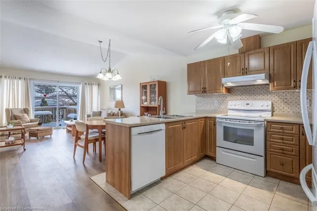Additional property image - 243 Fennell Ave Unit 11