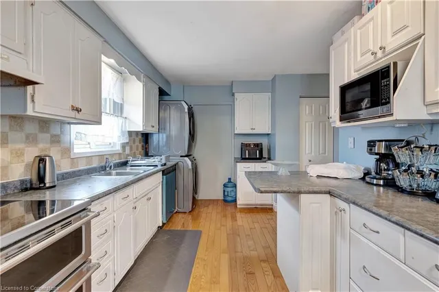 Additional property image - 67 Martinglen Cres