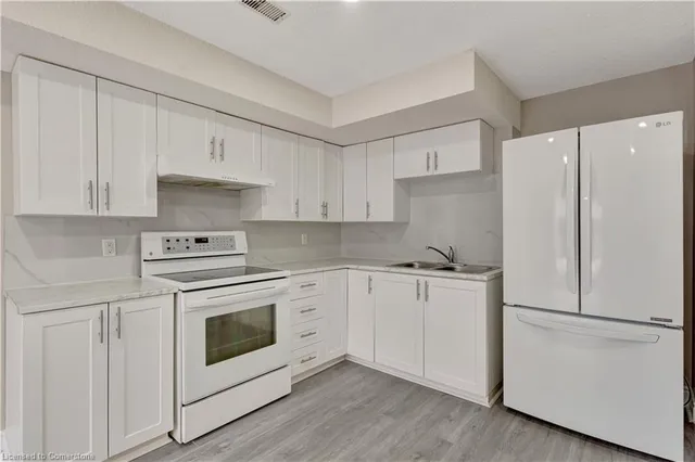 Additional property image - 67 Martinglen Cres