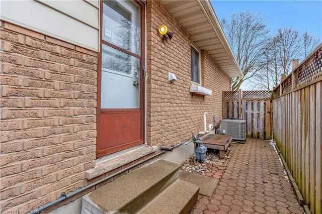 Additional property image - 67 Martinglen Cres