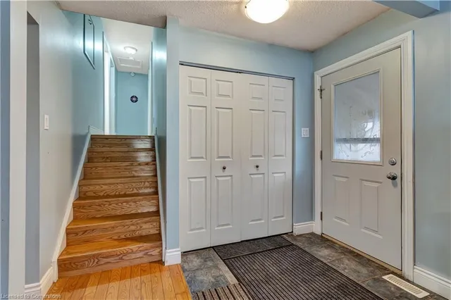 Additional property image - 67 Martinglen Cres