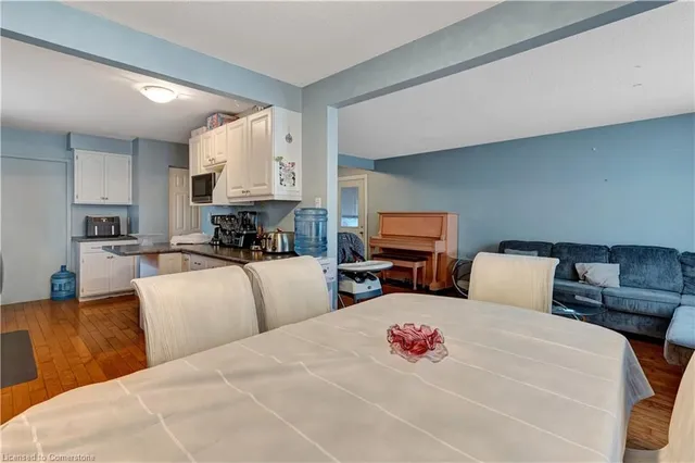 Additional property image - 67 Martinglen Cres
