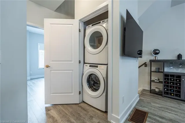 Additional property image - 115 Shoreview Pl Unit 10