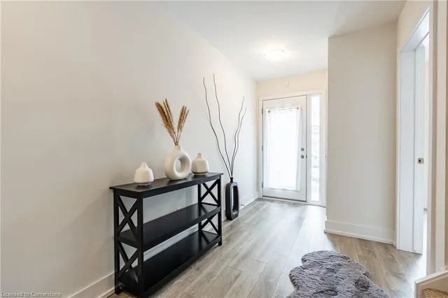 Additional property image - 115 Shoreview Pl Unit 10