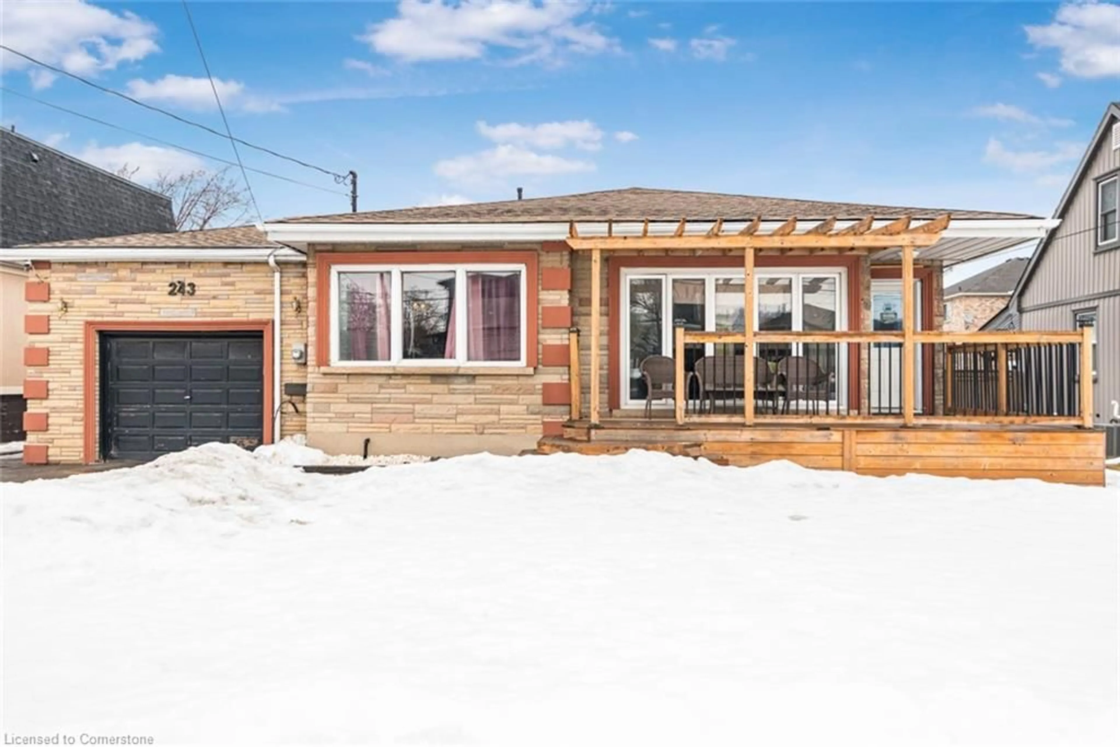 Home with brick exterior material, street for 243 Federal St, Stoney Creek Ontario L8E 1P6