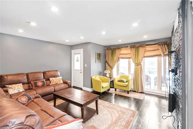 Additional property image - 243 Federal St