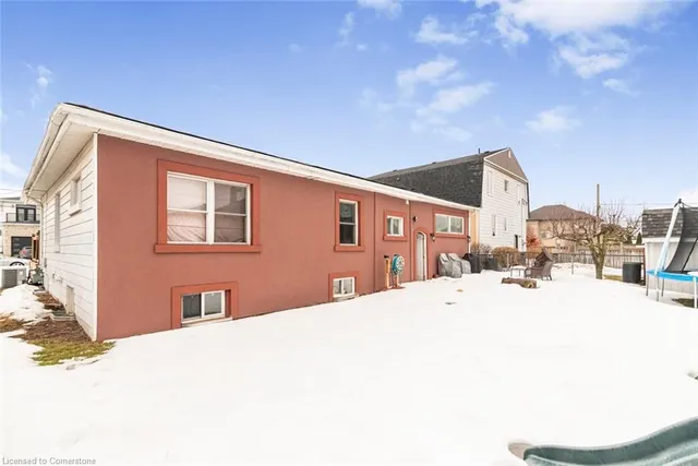 Additional property image - 243 Federal St