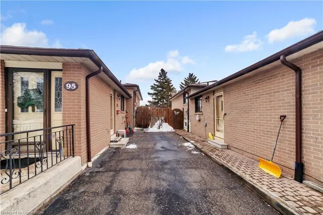 Additional property image - 95 Garside Cres