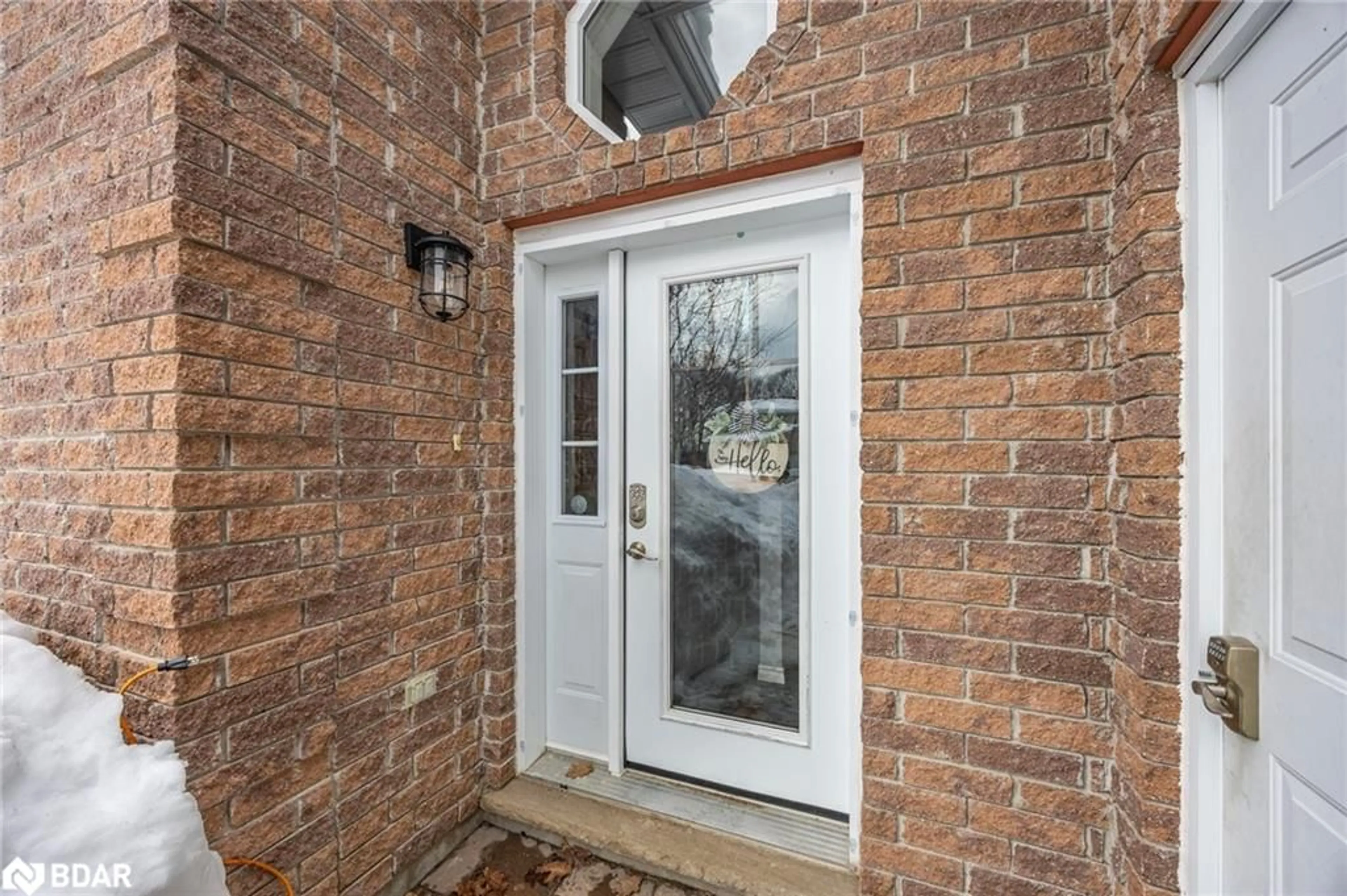 Indoor entryway for 68 Anderson Crescent Cres, Victoria Harbour Ontario L0K 2A0