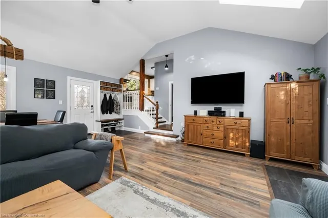 Additional property image - 2118 Governors Road