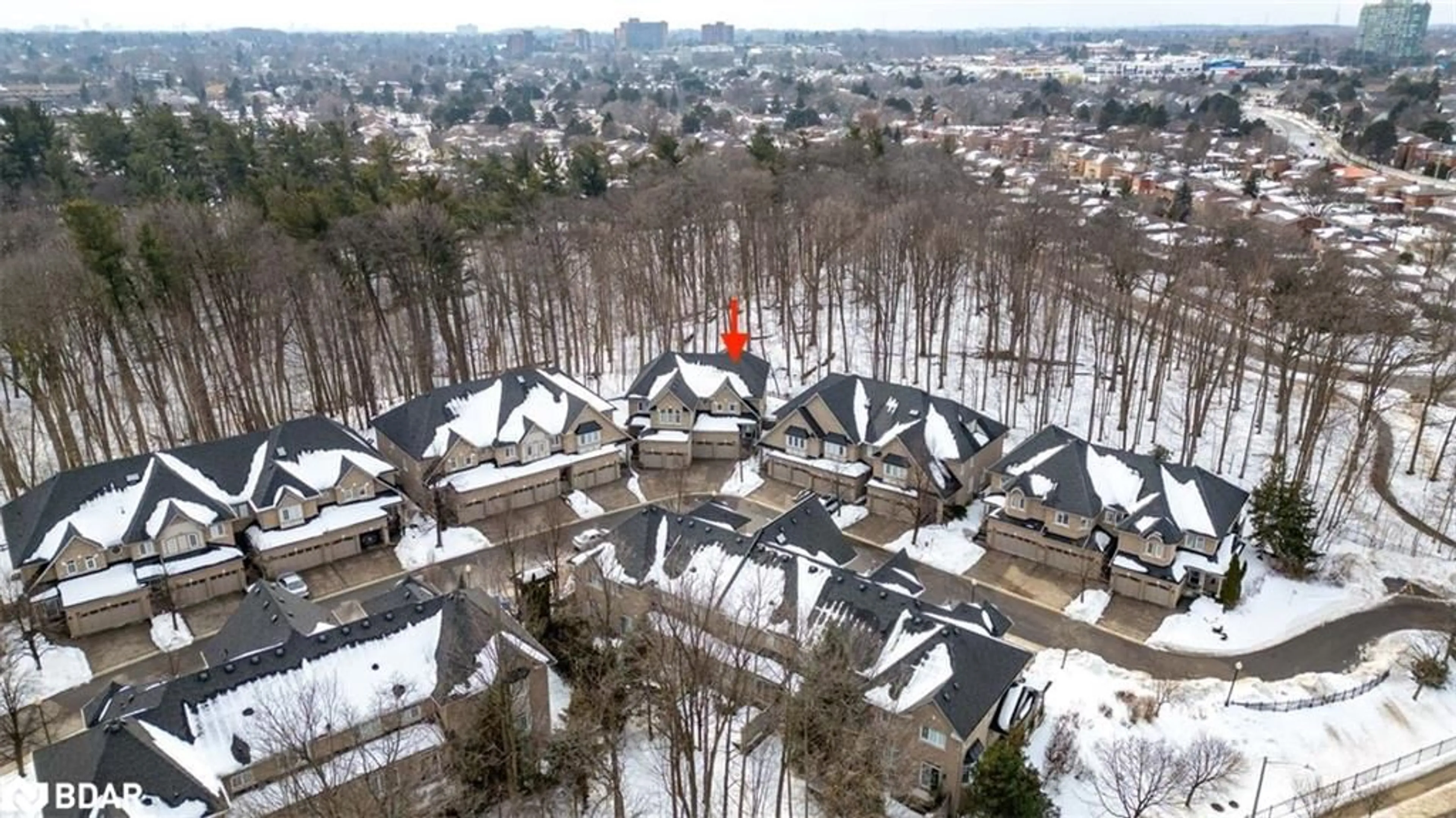 A pic from outside/outdoor area/front of a property/back of a property/a pic from drone, city buildings view from balcony for 2000 The Collegeway #27, Mississauga Ontario L5L 5Y9