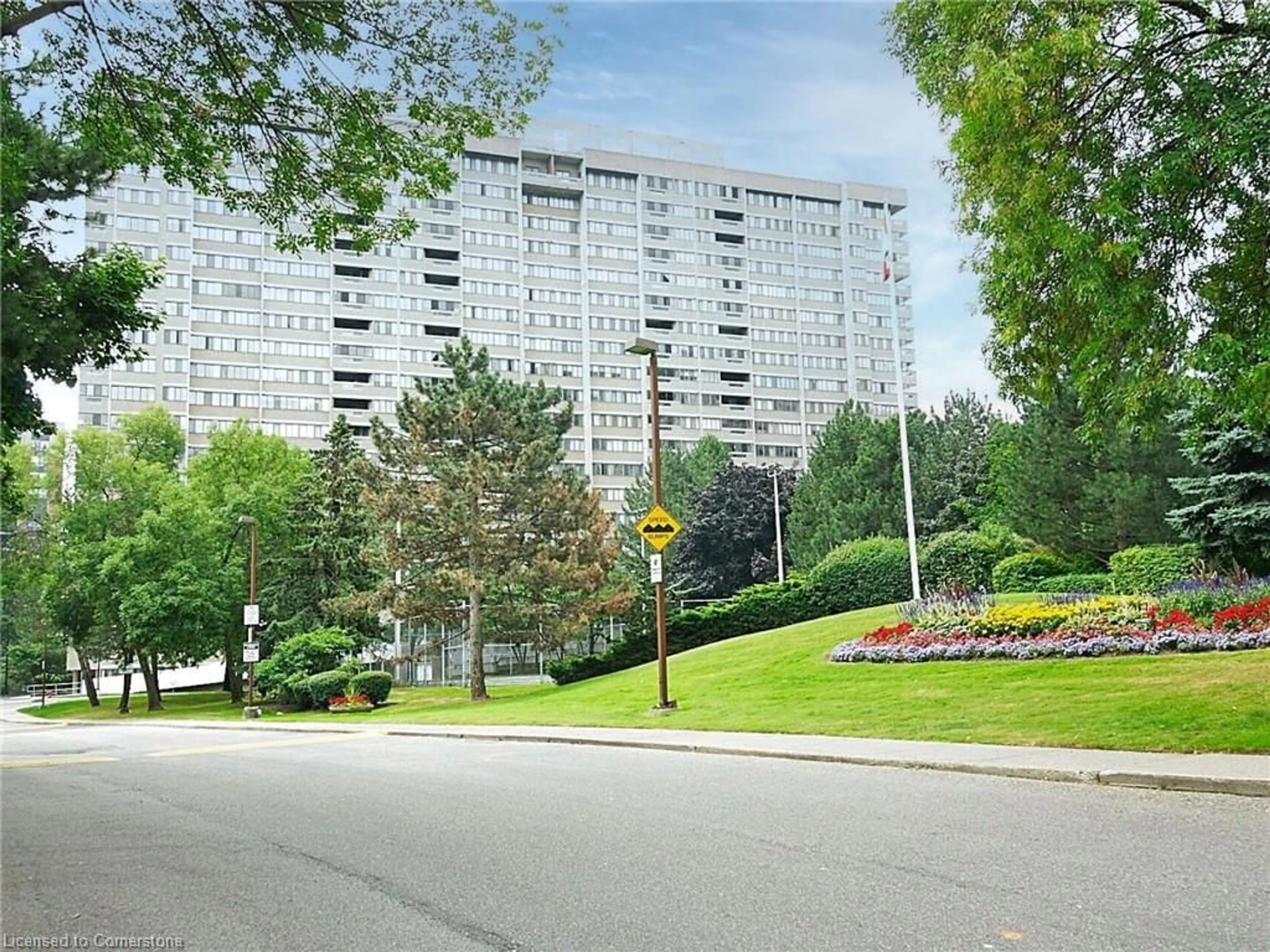 Unknown for 50 Elm Dr #1704, Mississauga Ontario L5A 3X2