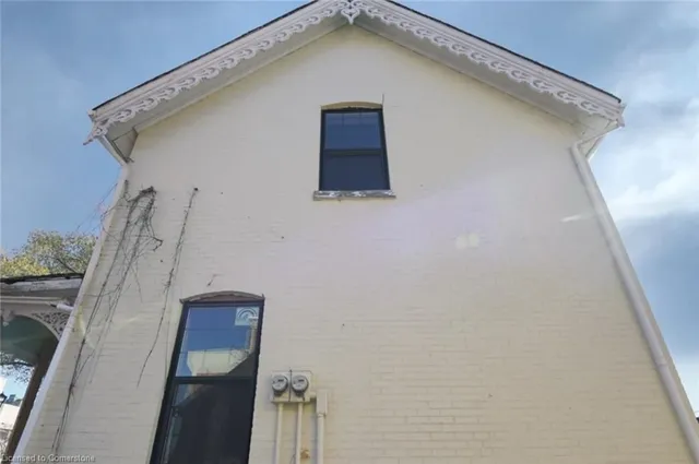 Additional property image - 468 Locust St