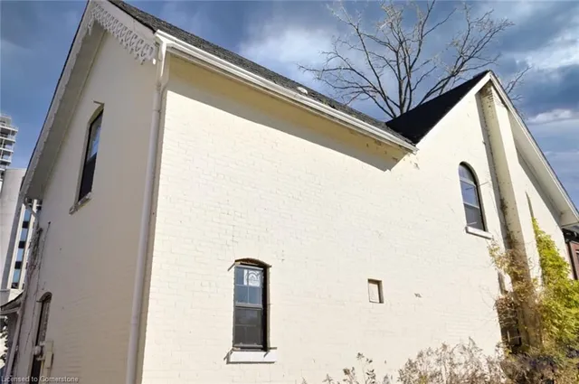Additional property image - 468 Locust St