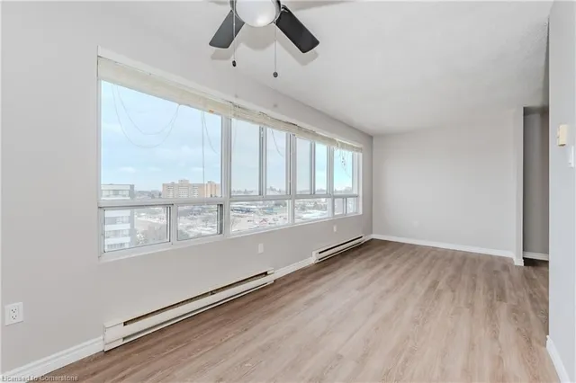 Additional property image - 65 Highland Cres Unit 806