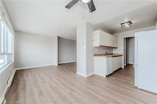 Additional property image - 65 Highland Cres Unit 806