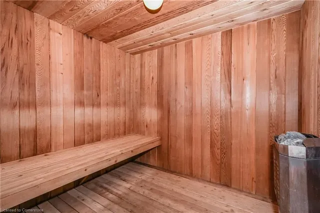 Additional property image - 65 Highland Cres Unit 806