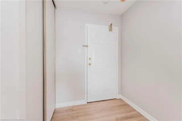 Additional property image - 65 Highland Cres Unit 806