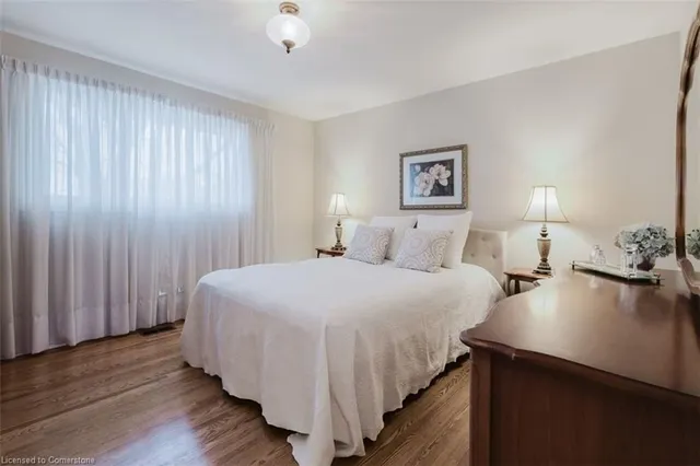 Additional property image - 574 Louise Dr