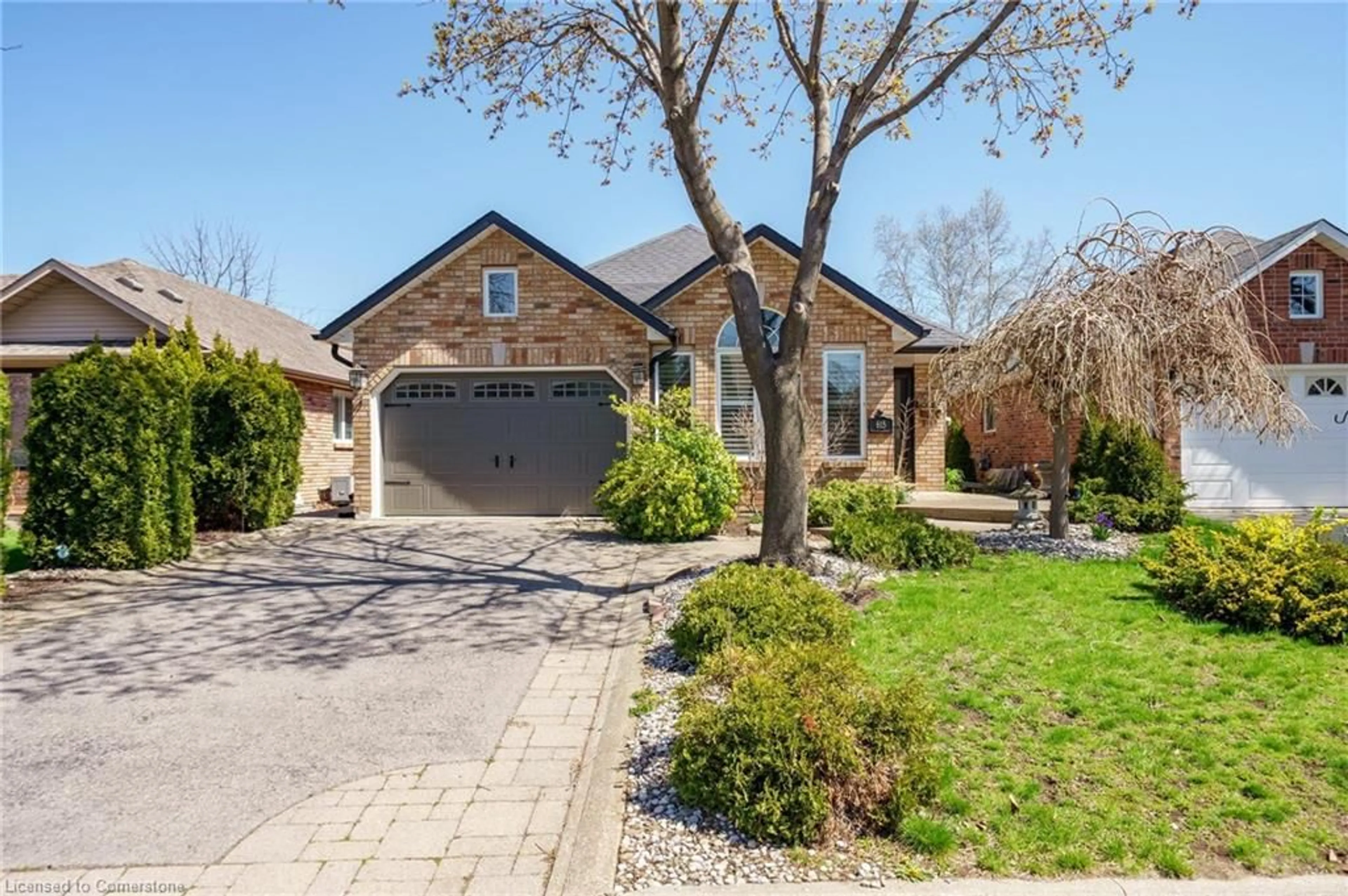 Home with brick exterior material, street for 615 Young Ave, Burlington Ontario L7S 2K5