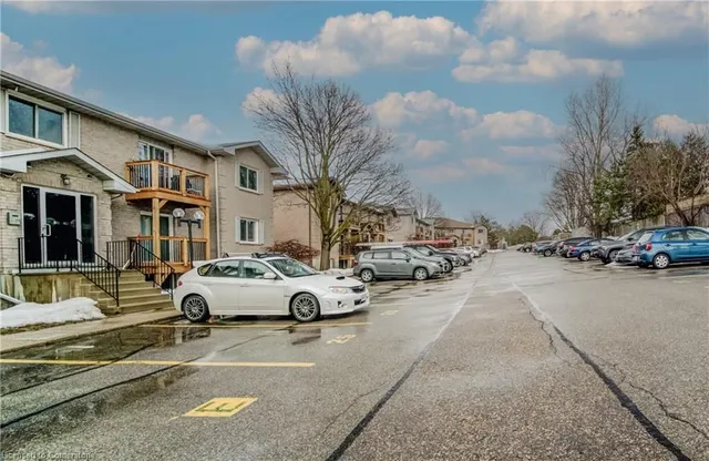 Additional property image - 266 Overlea Dr Unit 408