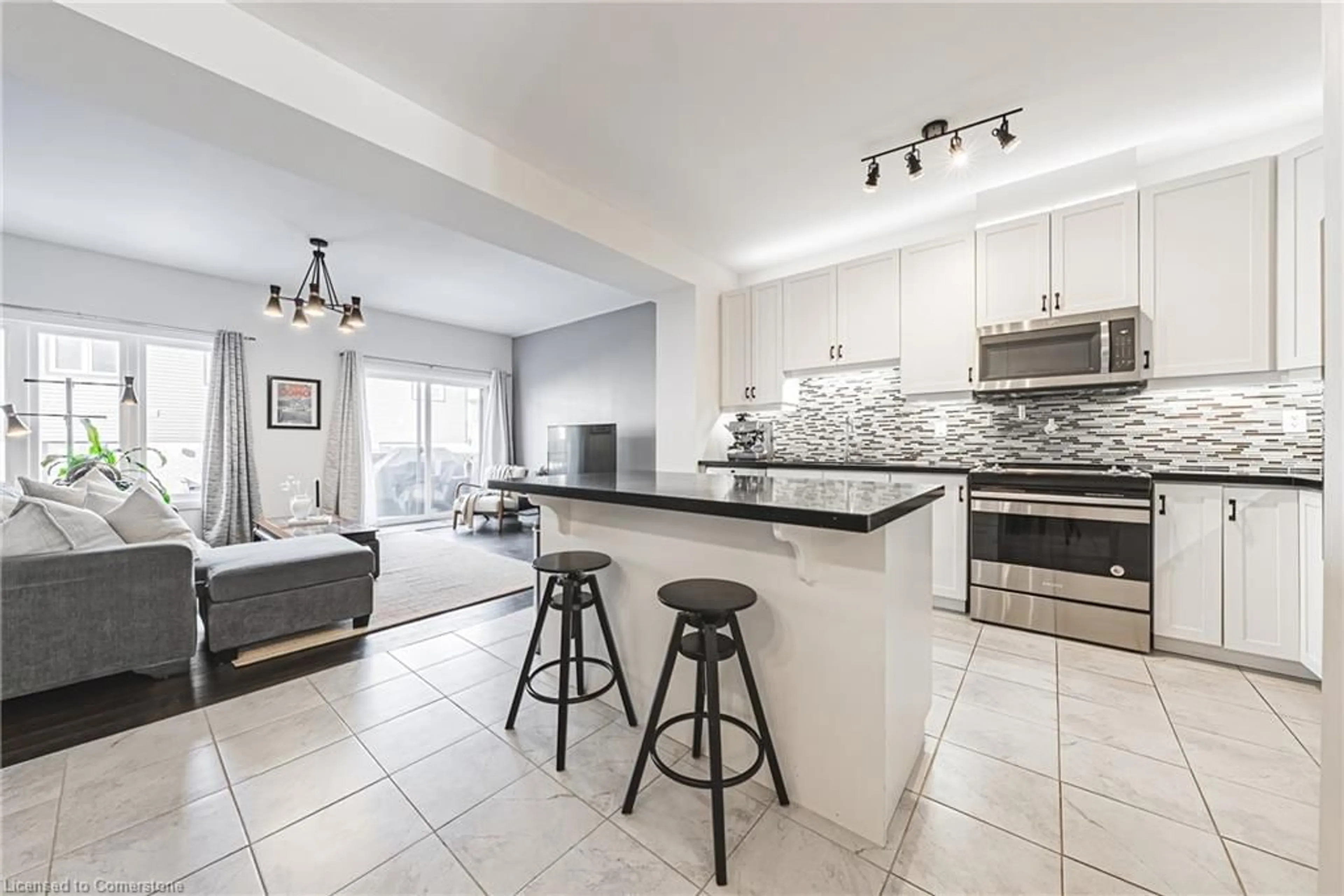 Open concept kitchen, ceramic/tile floor for 52 Columbus Gate, Stoney Creek Ontario L8J 0L3