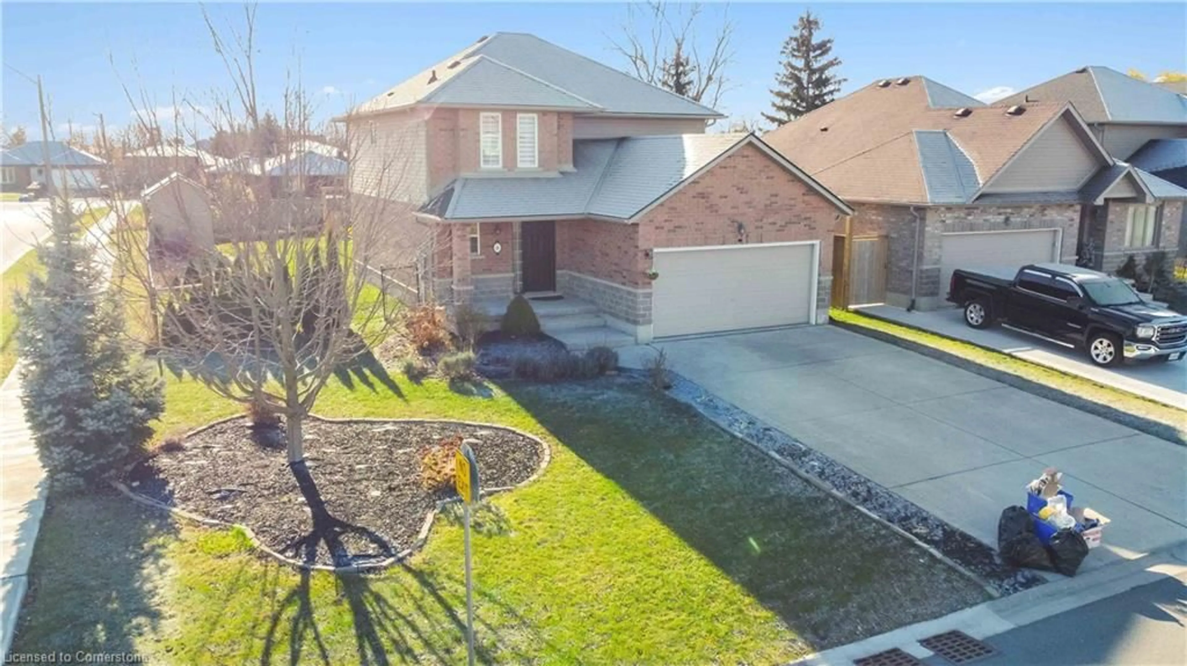 A pic from outside/outdoor area/front of a property/back of a property/a pic from drone, street for 14 Pike Creek Dr, Cayuga Ontario N0A 1E0