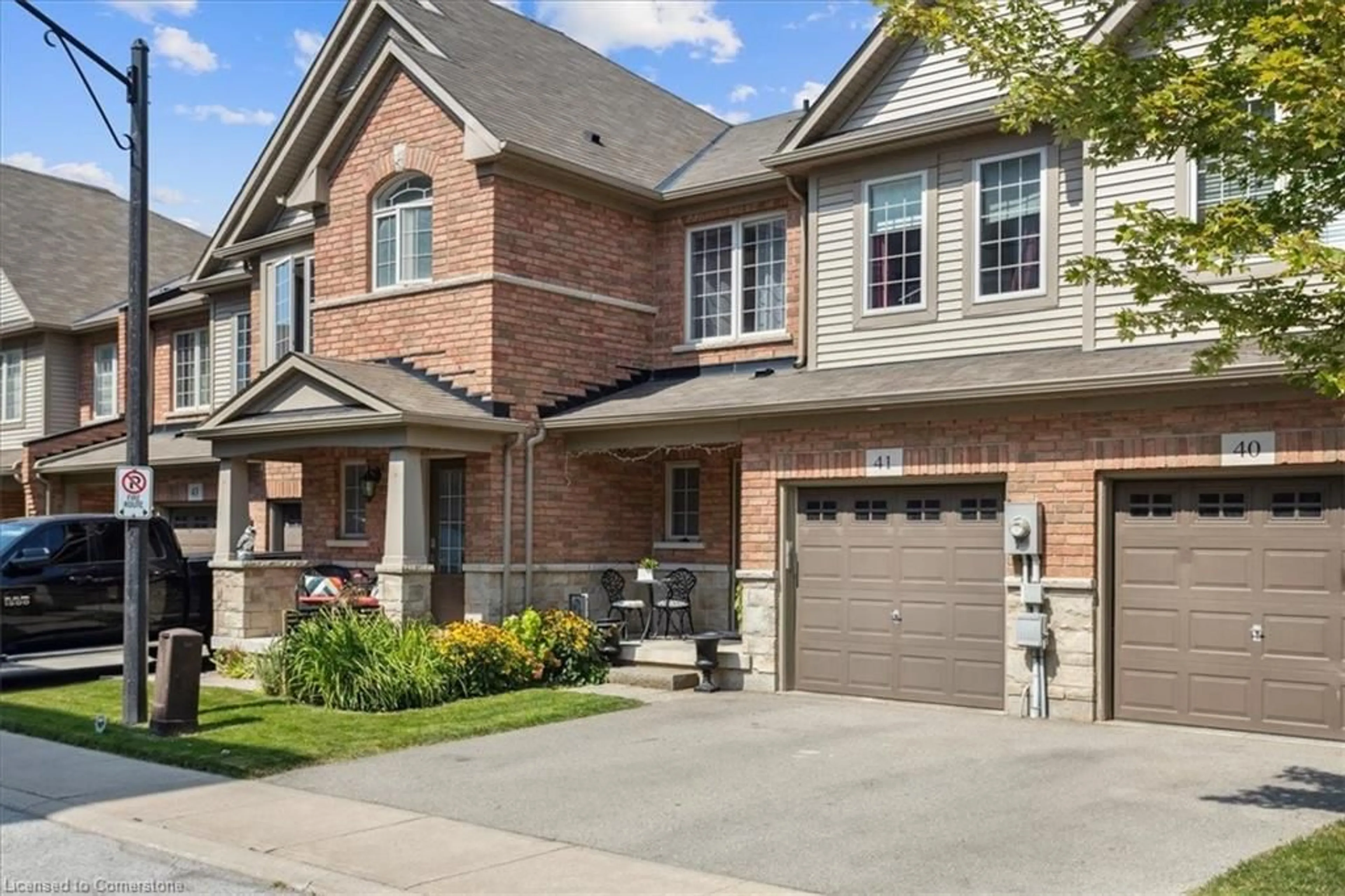 Home with brick exterior material, street for 515 Winston Rd #41, Grimsby Ontario L3M 0C8