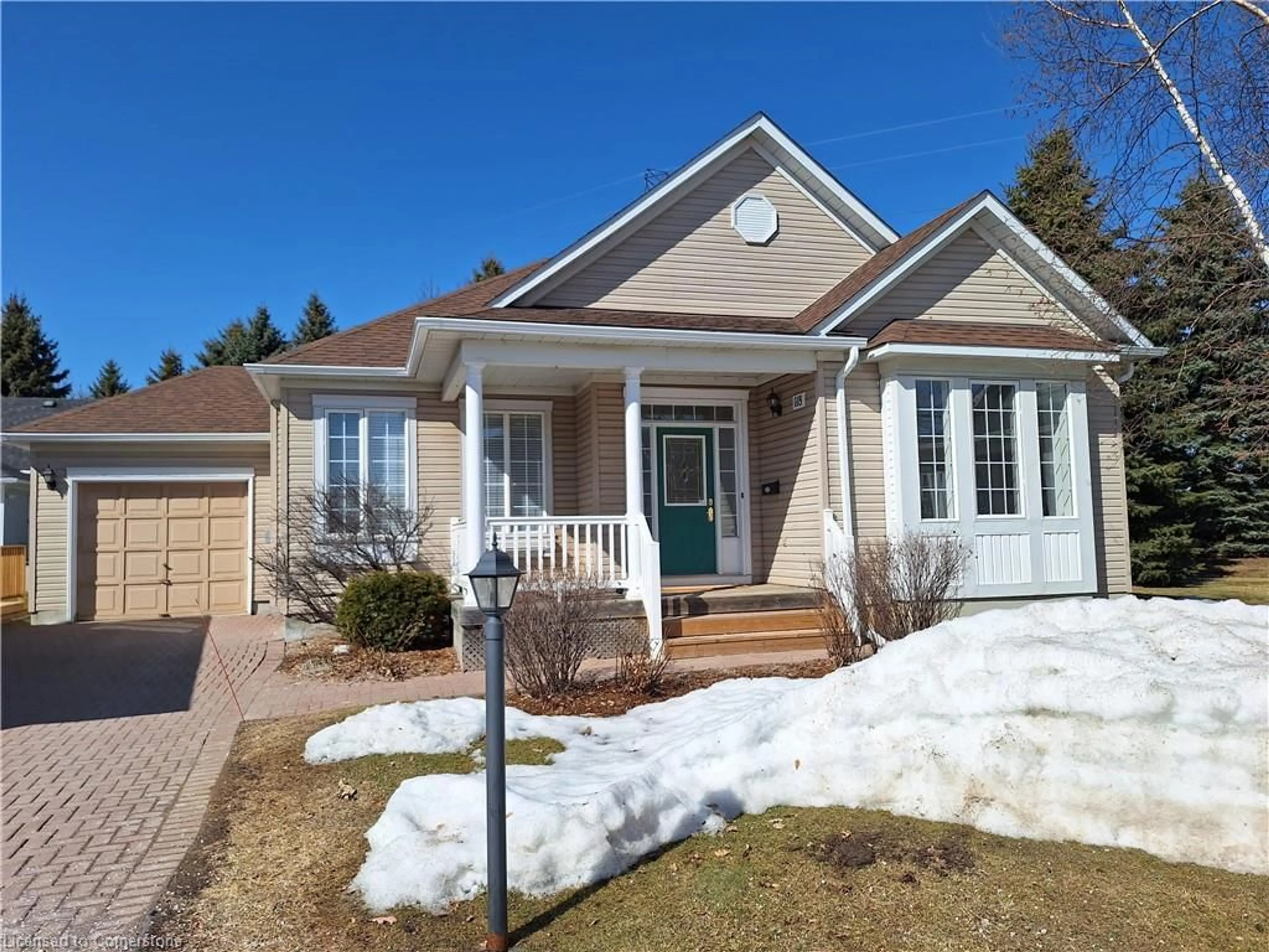 Home with brick exterior material, street for 118 Silverbirch Blvd, Mount Hope Ontario L0R 1W0