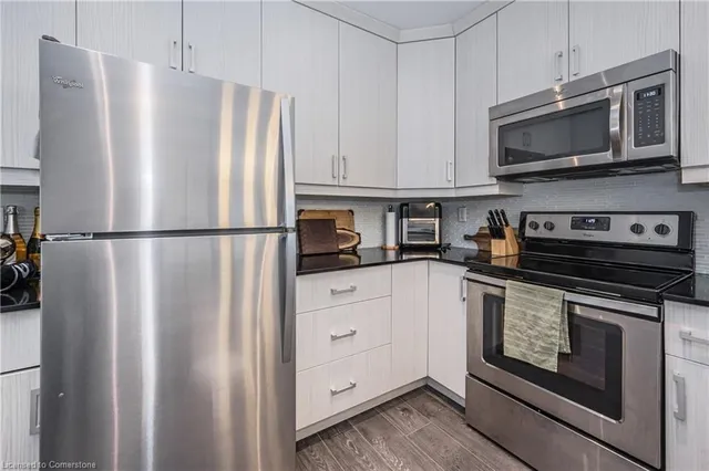 Additional property image - 1 Victoria St Unit 1413