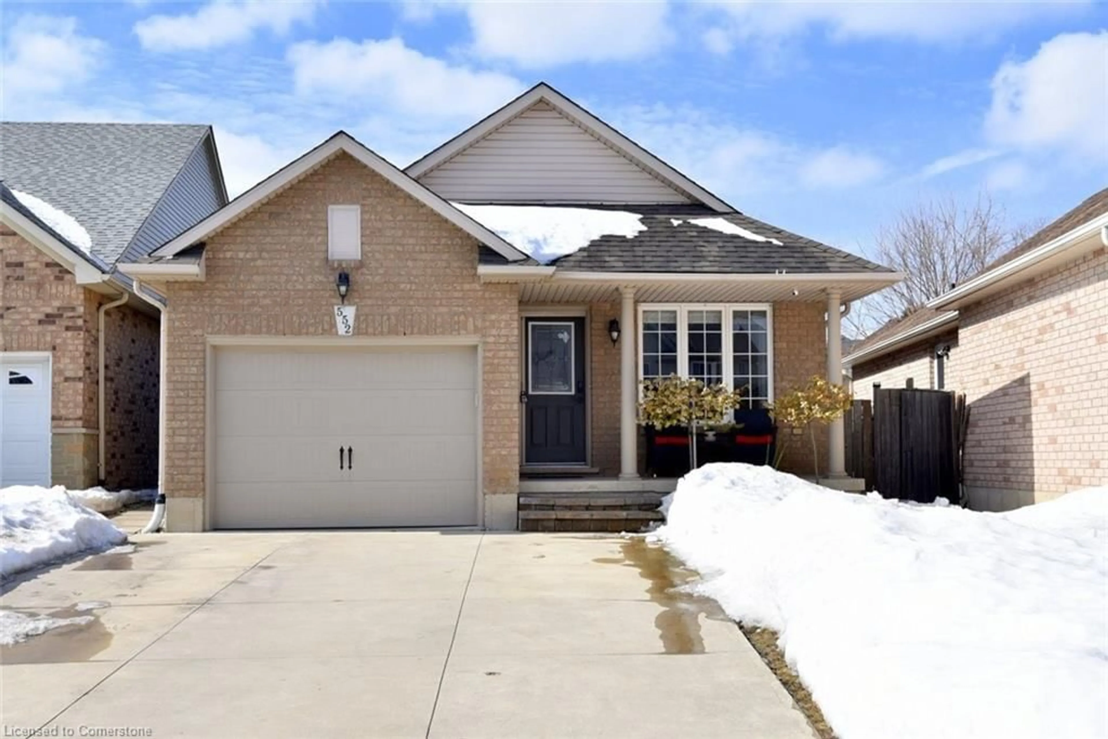 Home with brick exterior material, street for 552 Southridge Dr, Hamilton Ontario L9C 7V4