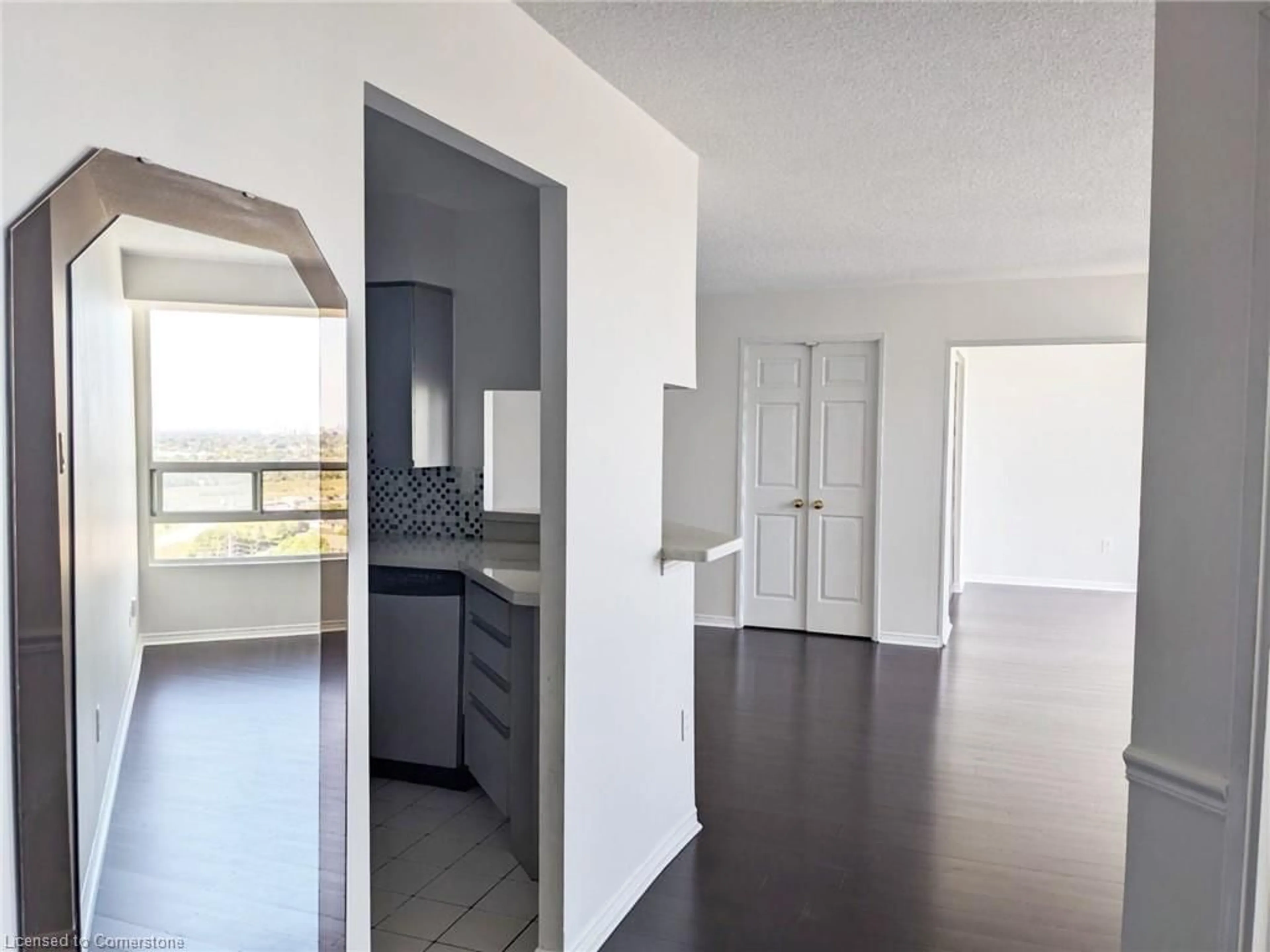 A pic of a room for 50 Kingsbridge Garden Cir #1807, Mississauga Ontario L5R 1Y3