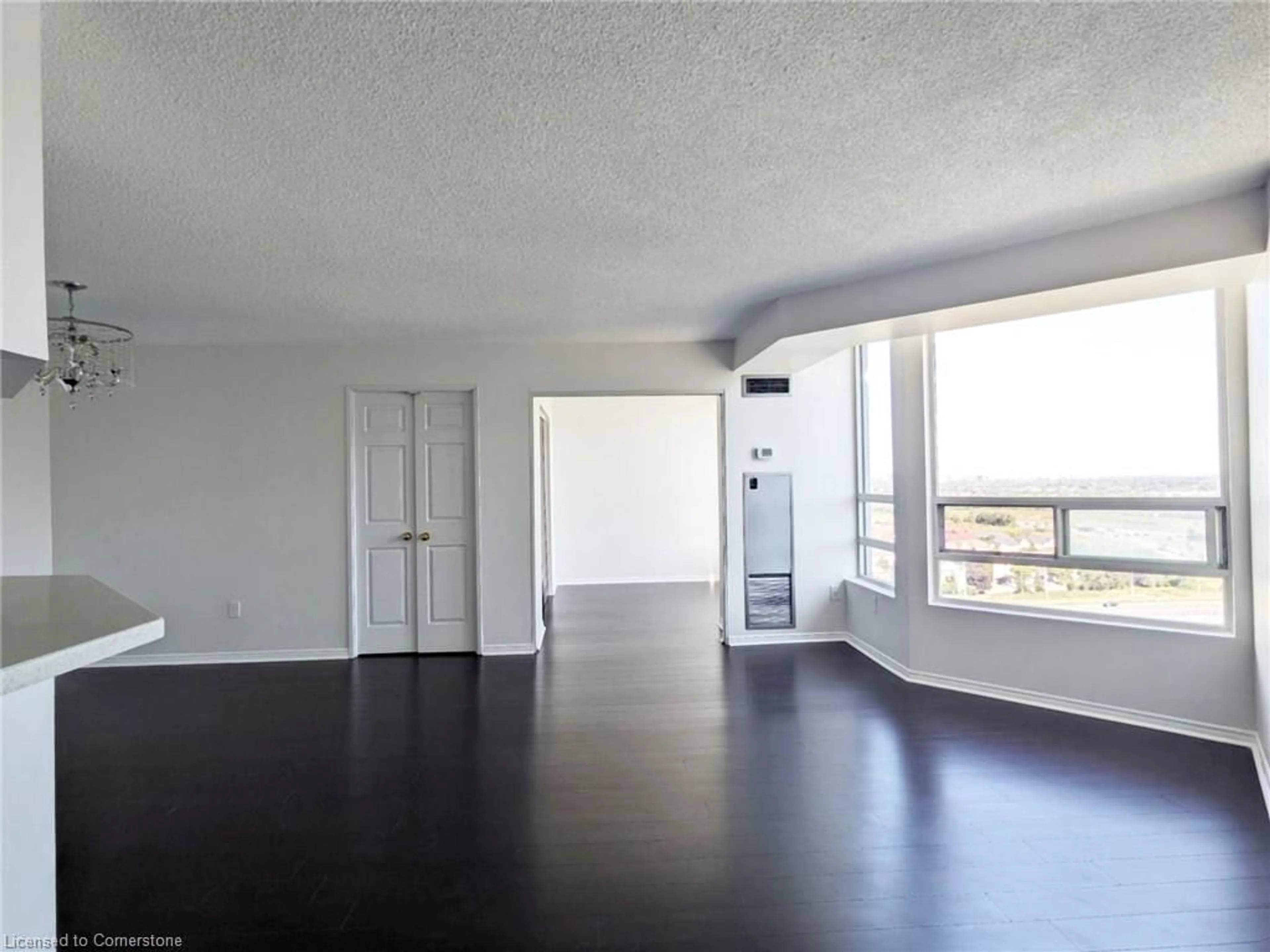 A pic of a room for 50 Kingsbridge Garden Cir #1807, Mississauga Ontario L5R 1Y3