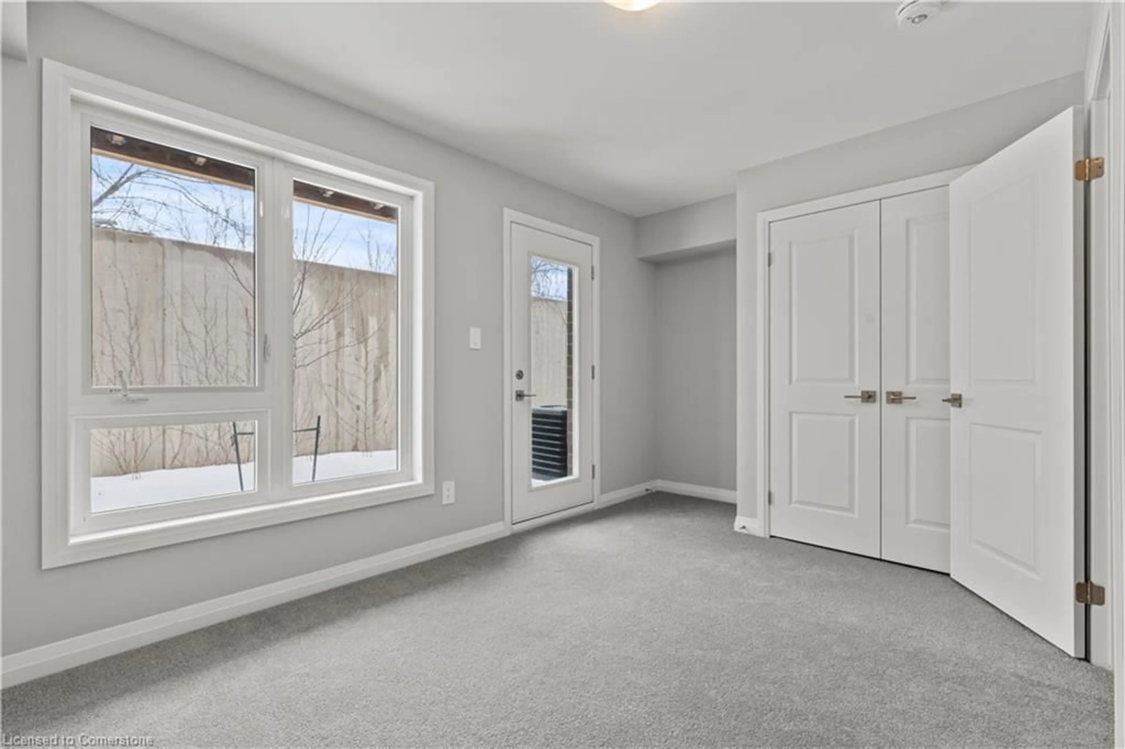A pic of a room for 720 Grey St #17, Brantford Ontario N3S 0K2