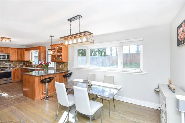 Additional property image - 6 Johnston Ave