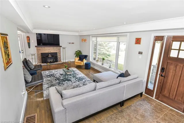 Additional property image - 6 Johnston Ave