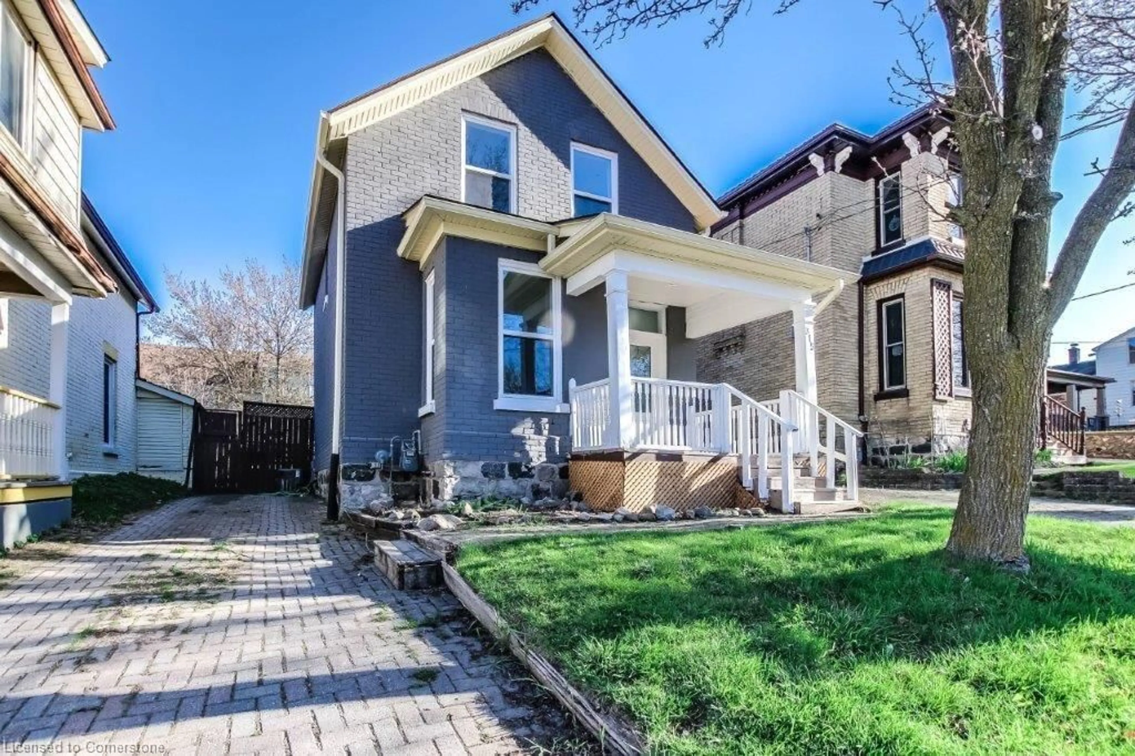 Home with brick exterior material, street for 315 Simcoe St, Woodstock Ontario N4S 1J2